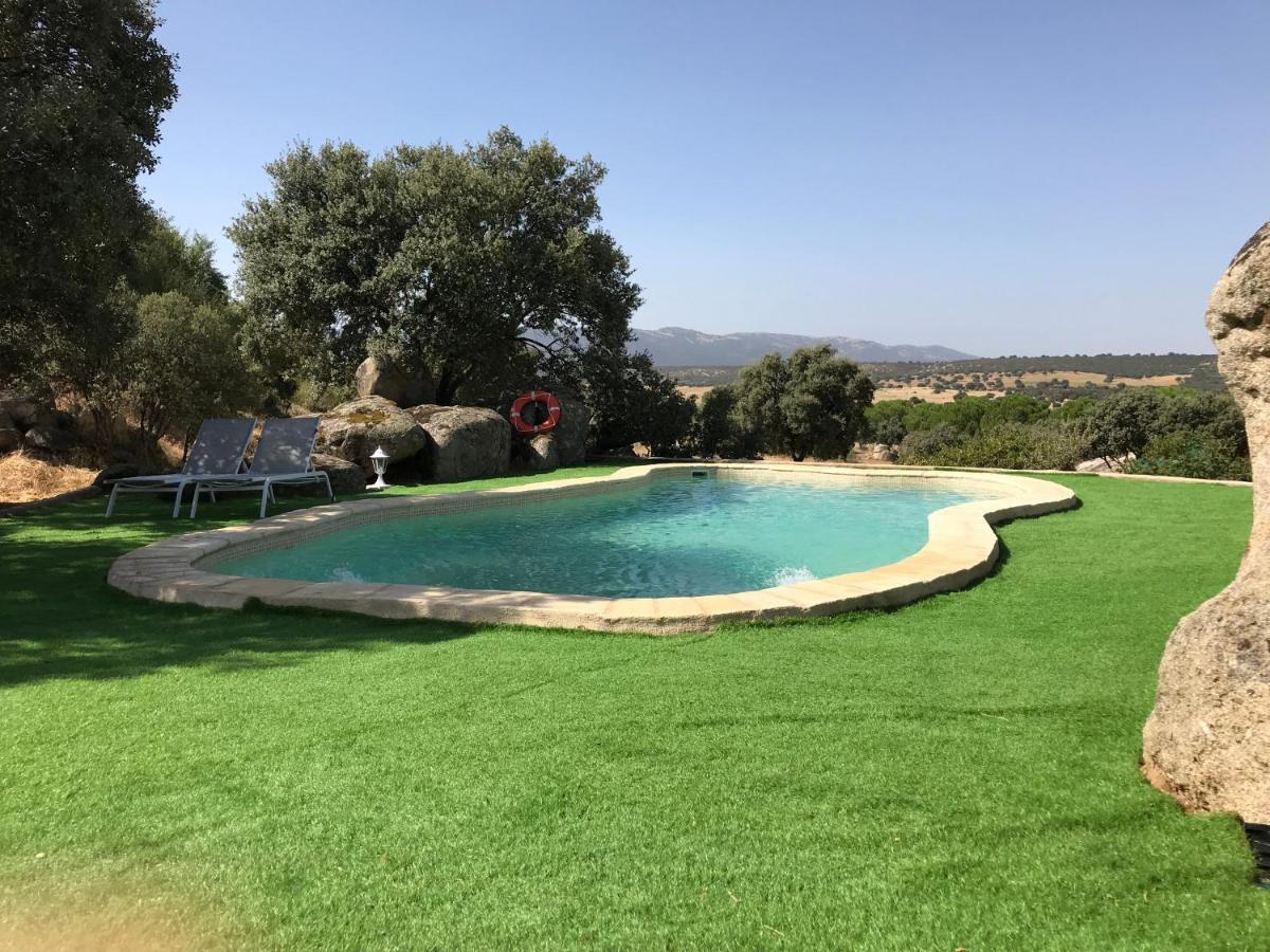Domo En Montes De Toledo Villa Mazarambroz Bagian luar foto